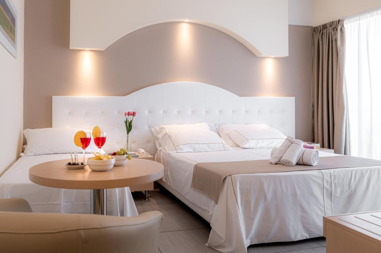 Hotel Adria Milano Marittima Exterior foto